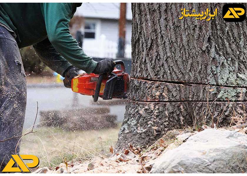 راهنمای جامع معرفی و آشنایی با اره زنجیری (Chainsaw)